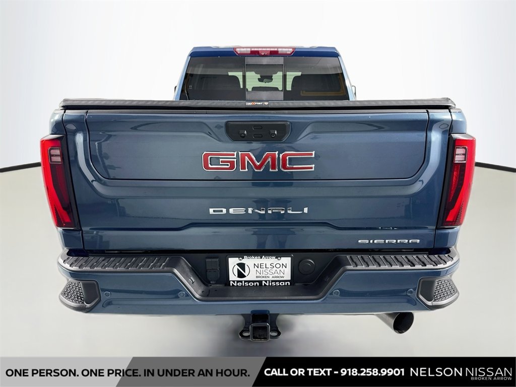 Used 2024 GMC Sierra 2500 Denali w/ Technology Package AWD/4WD image 6