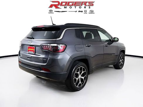 Certified 2024 Jeep Compass Limited image 7