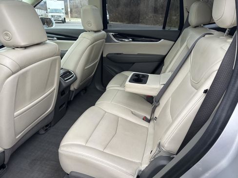 Used 2020 Cadillac XT6 Premium Luxury image 20