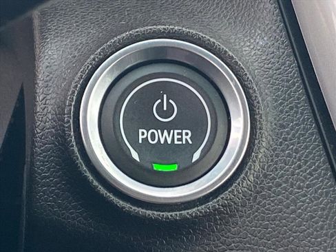 Used 2022 Chevrolet Bolt LT image 16