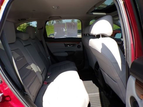 Used 2022 Honda CR-V Touring image 19