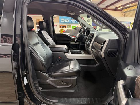 Used 2019 Ford F350 Lariat w/ Lariat Ultimate Package image 17