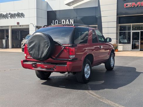 Used 2000 Chevrolet Blazer LS w/ LS Preferred Equipment Group image 4