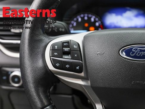 Used 2022 Ford Explorer XLT w/ Equipment Group 202A image 15