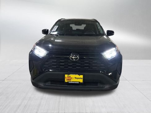 Used 2025 Toyota RAV4 XLE image 2