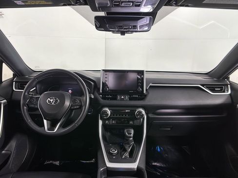 Used 2020 Toyota RAV4 XSE w/ XSE Grade Weather Package AWD/4WD image 20