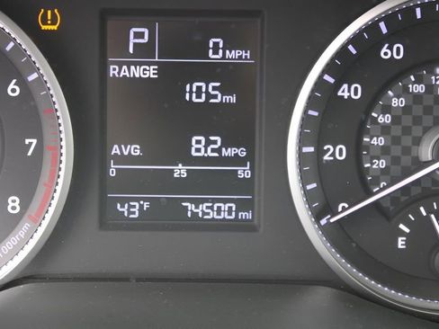 Used 2019 Hyundai Elantra SE image 11