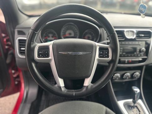 Used 2011 Chrysler 200 Touring image 15
