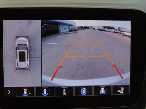 Used 2020 Chevrolet Equinox Premier image 33