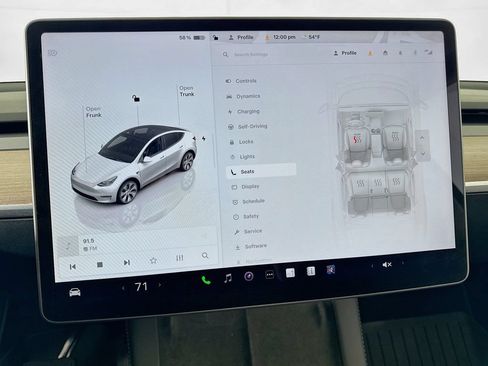 Used 2023 Tesla Model Y Long Range AWD/4WD image 29