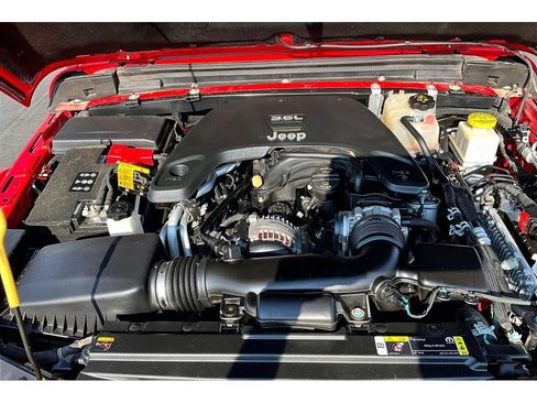 Used 2021 Jeep Gladiator Rubicon AWD/4WD image 26