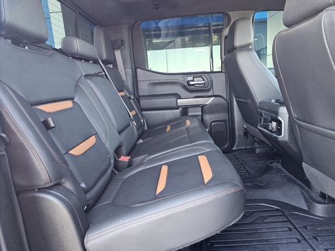 Used 2020 GMC Sierra 1500 AT4 w/ AT4 Premium Package image 11