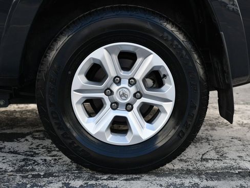 Used 2024 Toyota 4Runner SR5 image 12