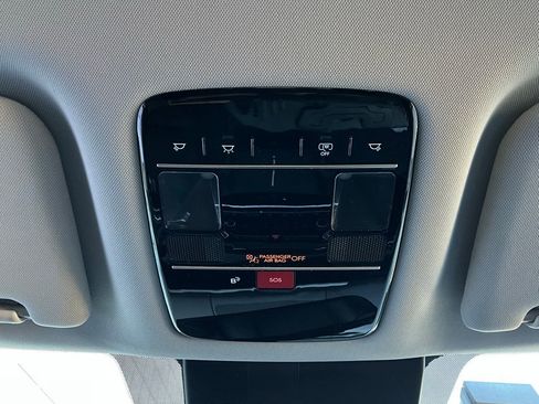 Used 2025 Hyundai Santa Fe SEL image 18