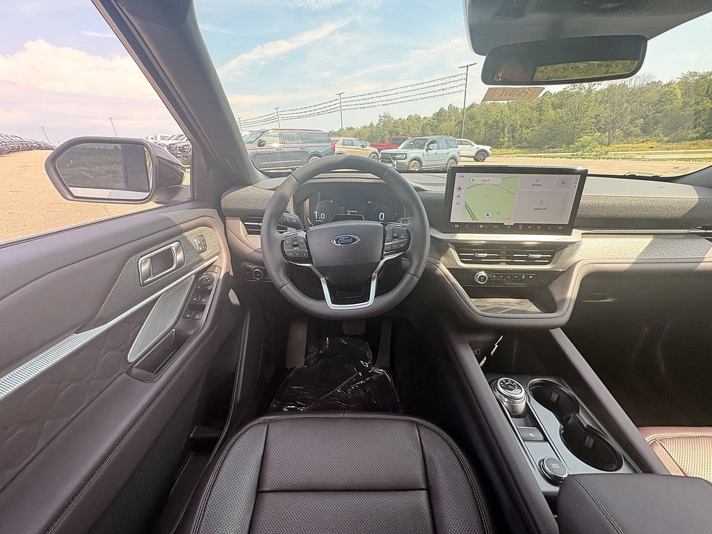 New 2027 Ford Explorer Platinum w/ 3.0L Ultimate Package AWD/4WD image 23