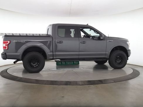Used 2018 Ford F150 XLT w/ Equipment Group 302A Luxury AWD/4WD image 6