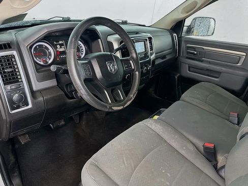 Used 2018 RAM 3500 SLT AWD/4WD image 29