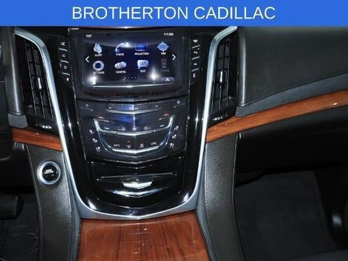 Used 2016 Cadillac Escalade ESV Premium AWD/4WD image 23