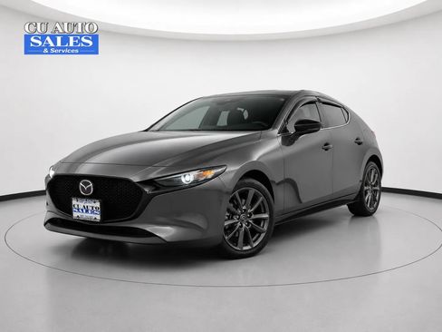 Used 2023 MAZDA MAZDA3 s FWD image 3