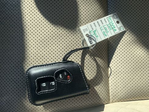 Used 2014 Lexus LS 460 image 37