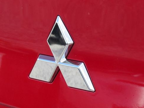 New 2026 Mitsubishi Outlander SE FWD image 14