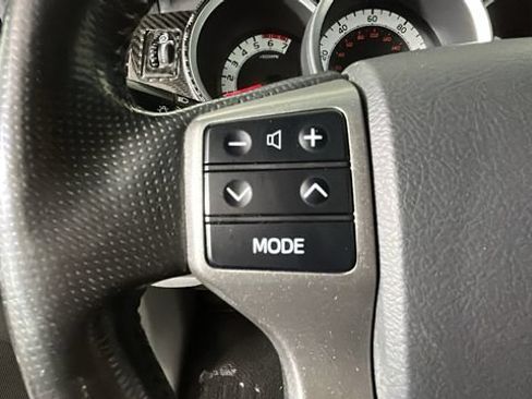 Used 2013 Toyota Tacoma PreRunner w/ TRD Off-Road Pkg RWD image 14