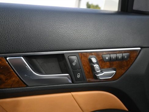 Used 2017 Mercedes-Benz E 400 Cabriolet image 23