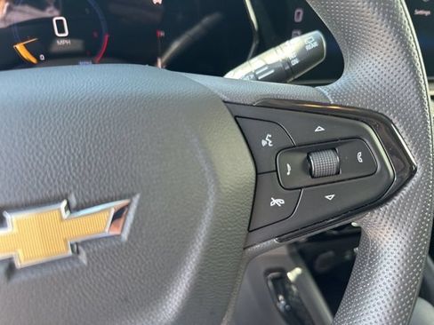 Used 2025 Chevrolet TrailBlazer LT AWD/4WD image 21