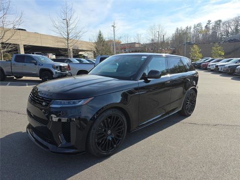 Used 2025 Land Rover Range Rover Sport SV Edition Two image 8