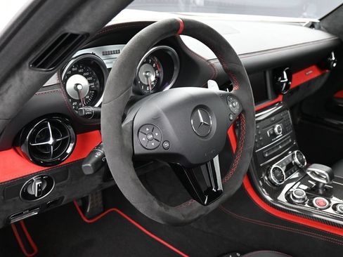 Used 2014 Mercedes-Benz SLS AMG Black Series image 19