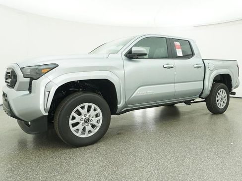 New 2026 Toyota Tacoma SR5 image 39