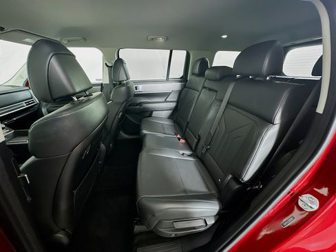 Used 2025 Hyundai Santa Fe SEL FWD image 26