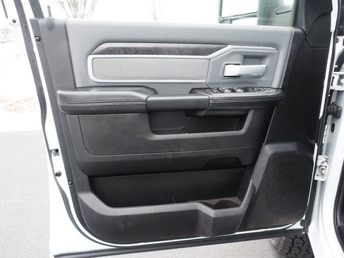 Used 2023 RAM 2500 Big Horn w/ Level 1 Equipment Group image 14