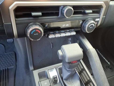 New 2025 Toyota Tacoma TRD Off-Road image 14