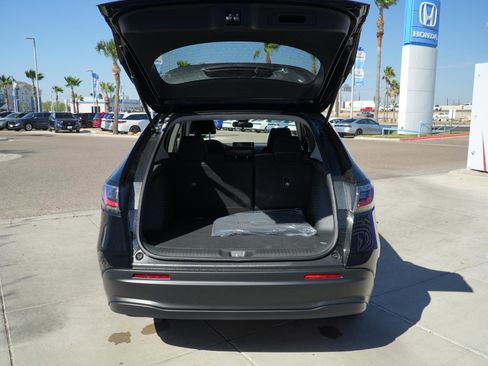 New 2026 Honda HR-V LX image 7