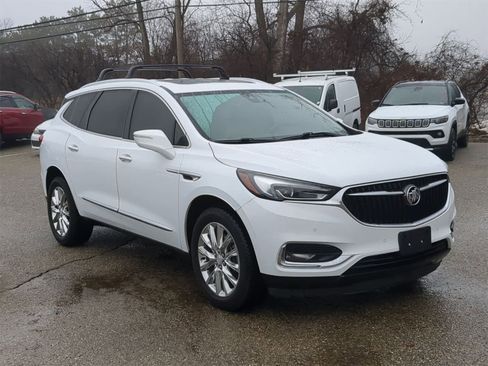 Used 2019 Buick Enclave Premium w/ Experience Buick Package image 16