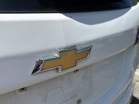 Used 2020 Chevrolet Equinox LT AWD/4WD image 9