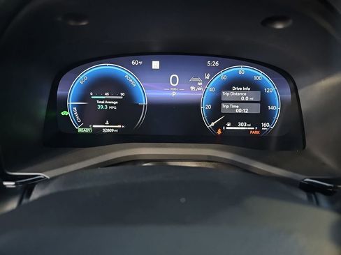 Used 2025 Toyota Camry XSE image 10