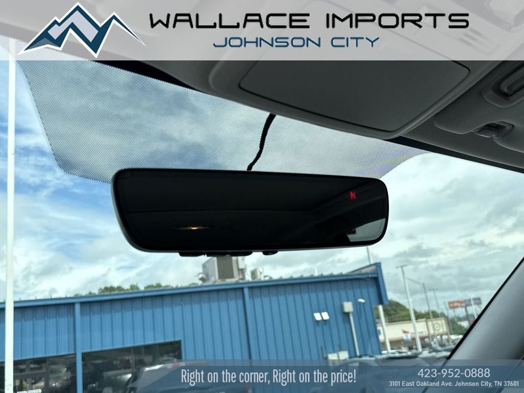 Used 2018 Subaru Forester 2.5i Premium w/ Protection Package #1 AWD/4WD image 17