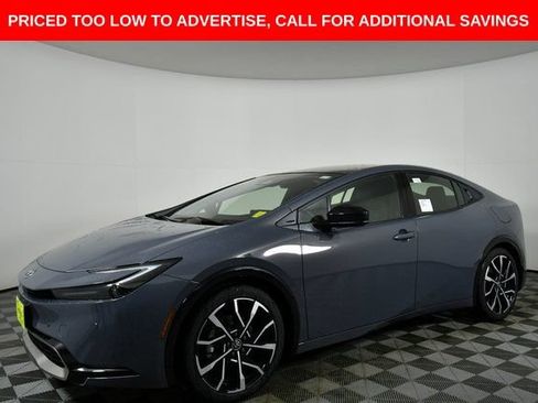 New 2026 Toyota Prius Plug-In Hybrid FWD image 1