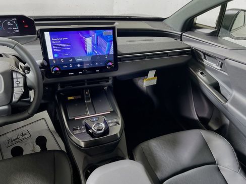 New 2026 Subaru Solterra image 18