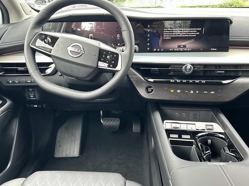 New 2026 Nissan Murano Platinum w/ Cargo Package AWD/4WD image 23