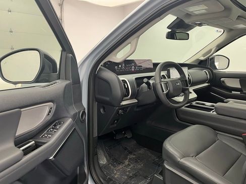 New 2026 Ford Expedition Max Active image 17