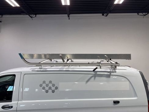 Used 2019 Mercedes-Benz Metris image 11