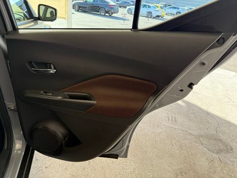 Used 2024 Nissan Kicks SR FWD image 13