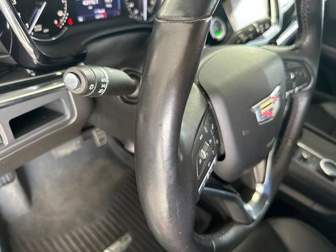 Used 2022 Cadillac XT6 Premium Luxury FWD image 17