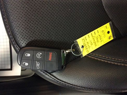 Used 2024 Jeep Compass Limited w/ Elite Group image 43