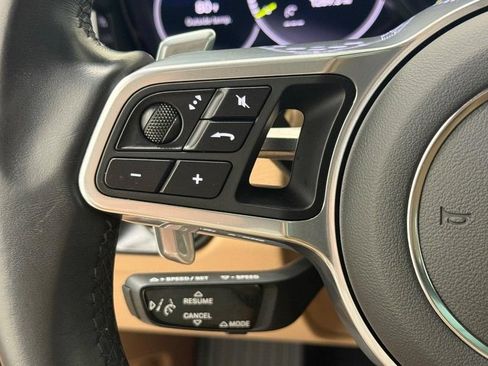Used 2022 Porsche Cayenne E-Hybrid AWD/4WD image 20