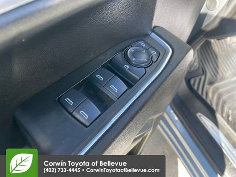 Used 2025 Chevrolet Silverado 1500 LT image 11