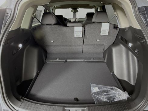 Certified 2025 Honda CR-V EX image 33